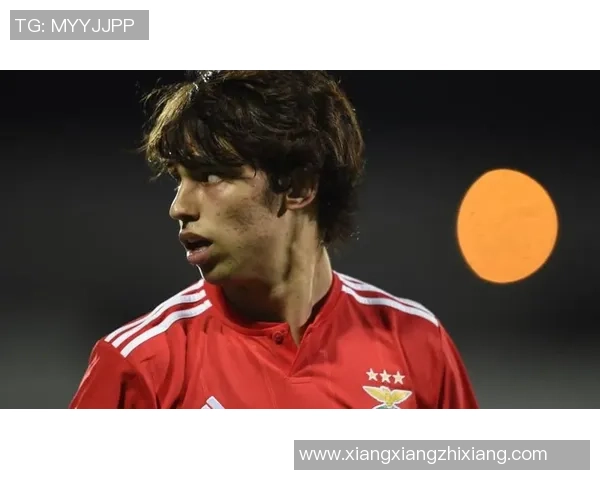 足球球星化妆全过程揭秘 打造赛场外完美形象的幕后秘密 足球球星化妆全过程揭秘 打造赛场外完美形象的幕后秘密