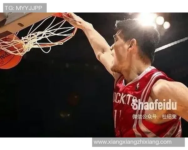 足球球星穿钢钉的背后故事:如何影响球场表现与运动员的职业生涯 足球球星穿钢钉的背后故事:如何影响球场表现与运动员的职业生涯