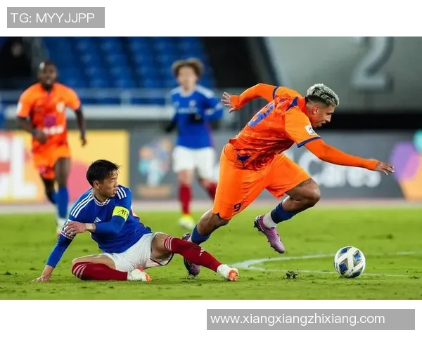 足球赛场上猝死球星的悲剧:揭示心脏疾病对运动员生命的威胁与防范